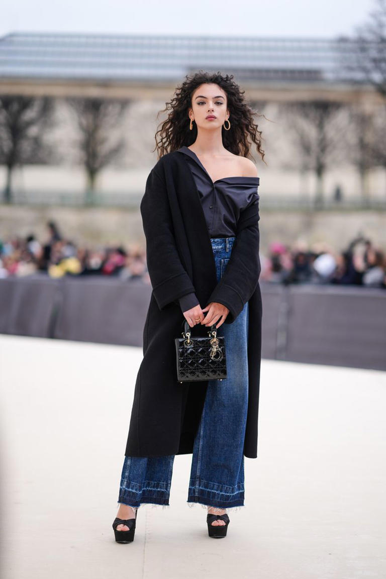 Deva Cassel alla sfilata Dior moda Primavera 2024