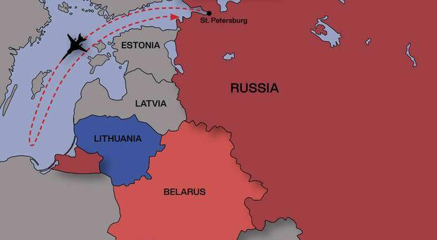 Russia, nuove truppe e armi nucleari ai confini con la Nato